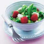 Salat med friske hindbær